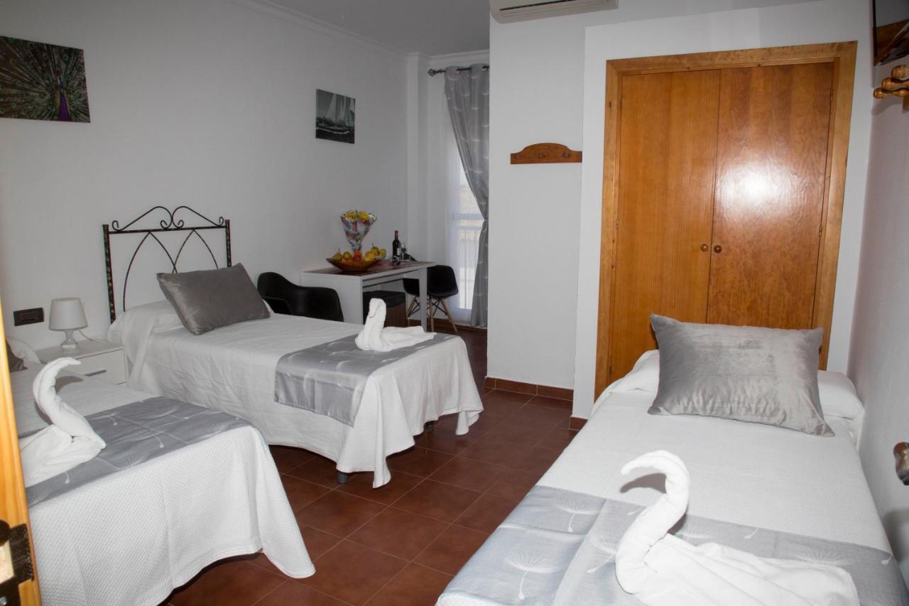 Hostal Cafeteria El Mero Zahora Dış mekan fotoğraf